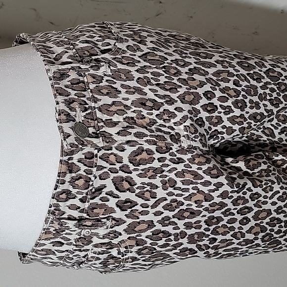 Chicos Pants So Slimming Girlfriend Slim Ankle Animal Cheetah Leopard Print 4R - Picture 6 of 12